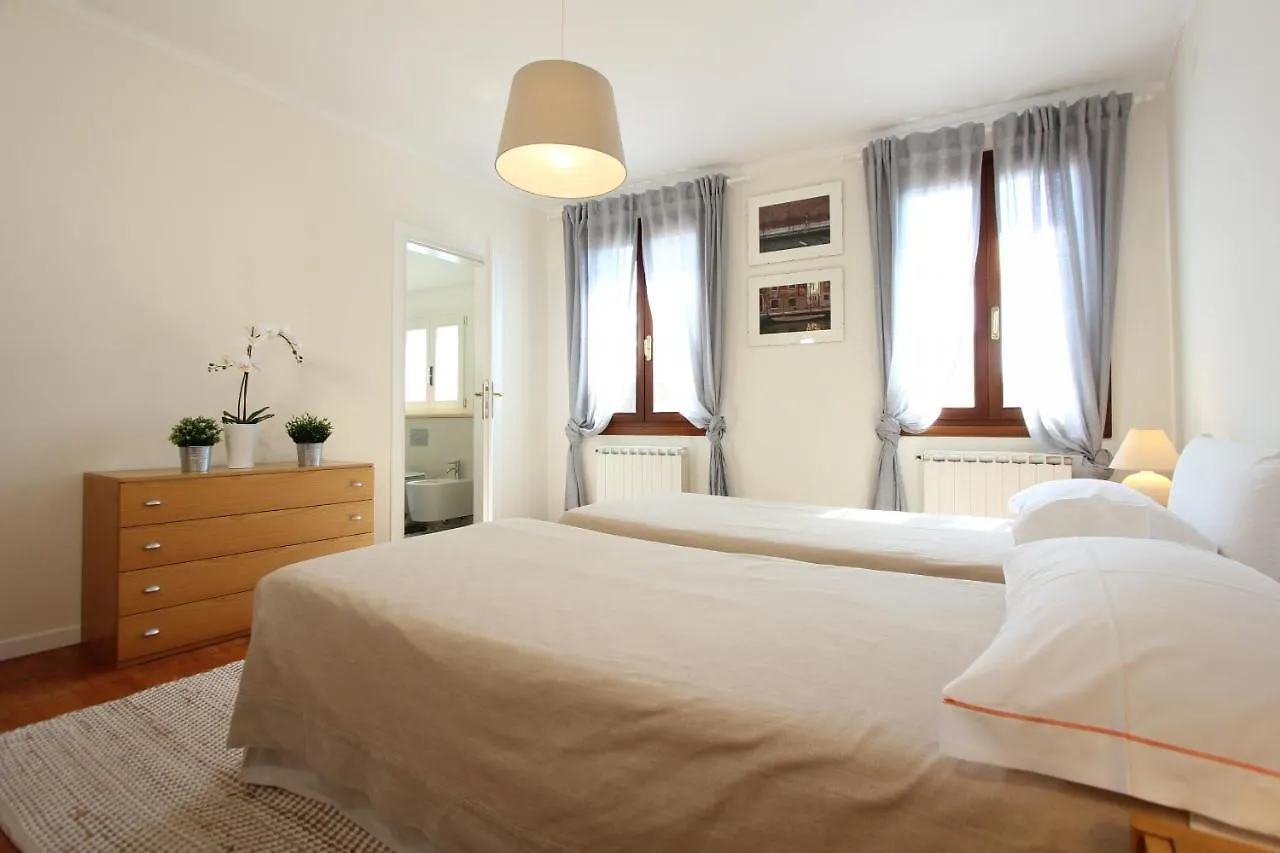City Apartments Salute-Accademia Venice Italy