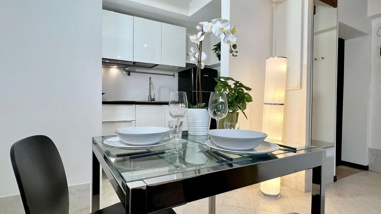City Apartments Salute-Accademia Venice Italy
