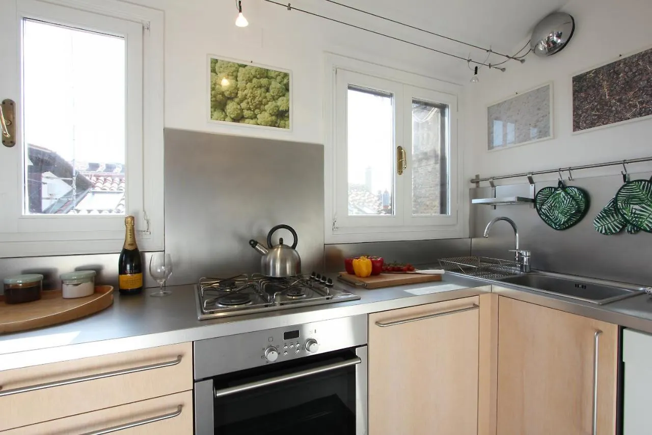 City Apartments Salute-Accademia Venice 0*,  Italy