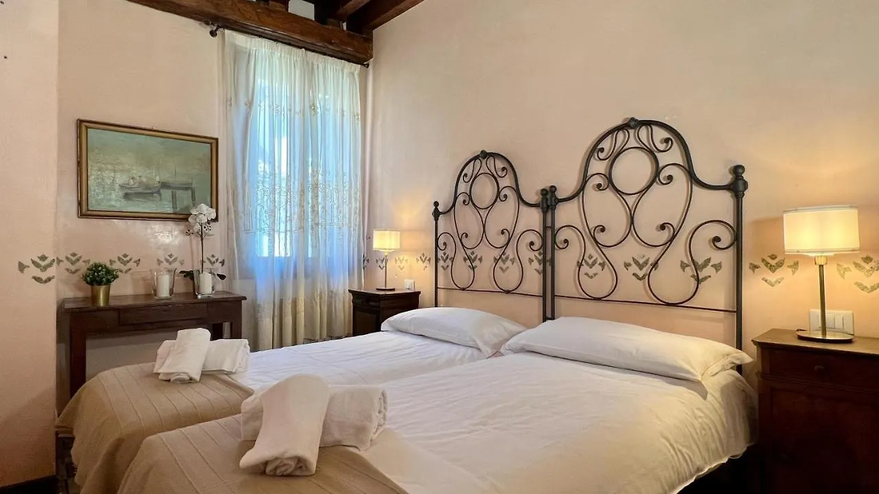 City Apartments Salute-Accademia Venice Italy